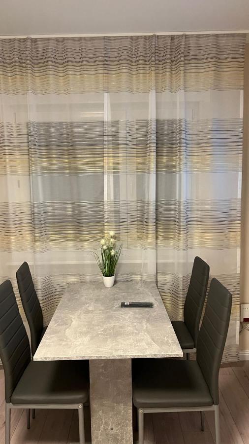 Hochfeld Apartment In Augsburg Ngoại thất bức ảnh